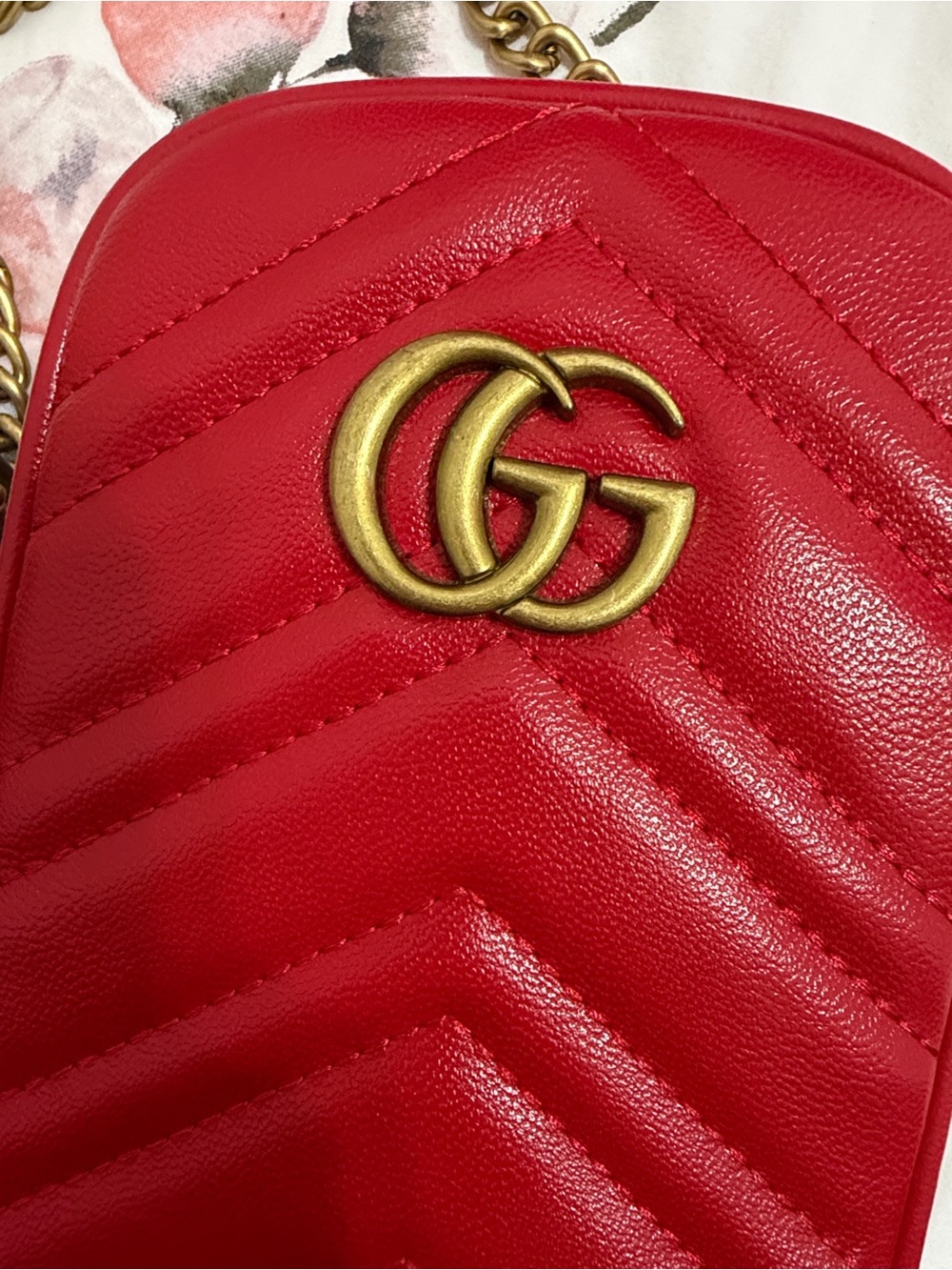 Gucci Small Crossbody - Picture 3 of 4